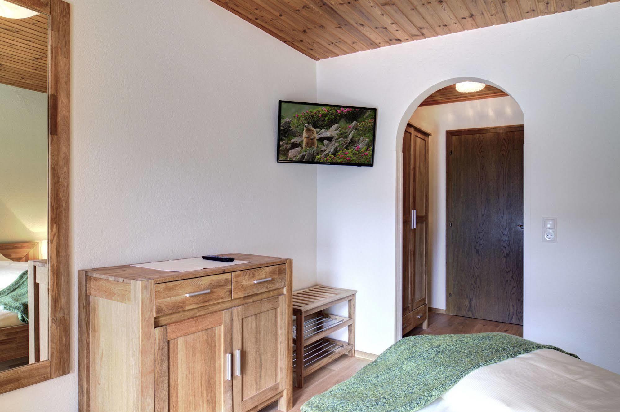 Derneuwirt Hotel Hippach Luaran gambar